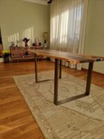 Masă din lemn de nuc cu rășină epoxidică - imagine 2