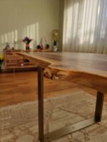 Masă din lemn de nuc cu rășină epoxidică - imagine 4