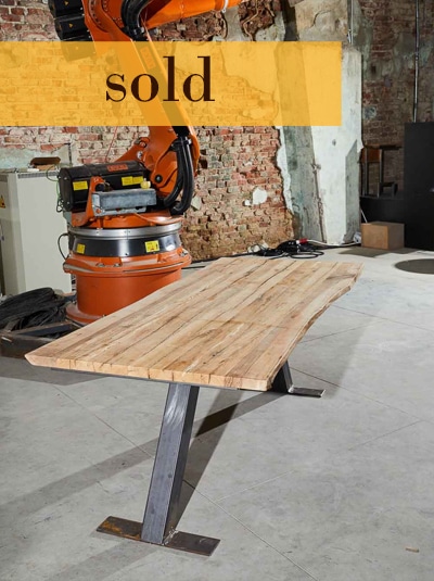 masa-pupazan-veche-de-100-de-ani.jpg Sold! Table Made Out of a 100-year Old Wood - imagine 1